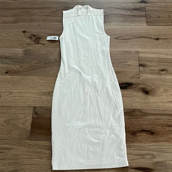Aritzia Ivory Sleeveless Midi Dress - Picture 4 of 8